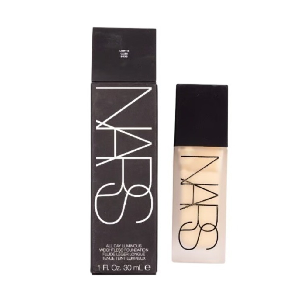 NARS - All Day Luminous Weightless Foundation - Gobi Light 3 - 1 fl oz /‎ 30 ml